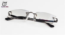 Load image into Gallery viewer, CLARAVIDA Diamond cutting Titanium alloy Rimless Royal Deluxe men women progressive reading glasses +1 +1.5 +2 +2.5 +3 +3.5 +4
