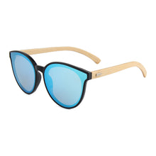Carica l&#39;immagine nel visualizzatore di Gallery, CONCHEN Bamboo Sunglasses Women Wood Metal Hinge Sunglasses Men Glasses trendy One Piece UV400 Lens Lunettes