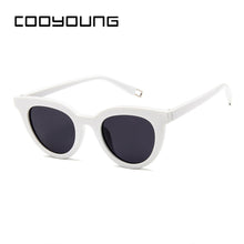 Carica l'immagine nel visualizzatore di Gallery, Nuove donne occhiali da sole cat eye moda sexy occhiali da sole UV400 occhiali da sole da donna in plastica con lenti sfumate 