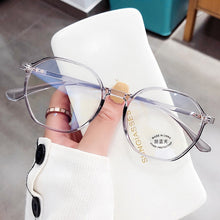 Carica l&#39;immagine nel visualizzatore di Gallery, Round Blue Light Blocking Computer Glasses Women Men Ultralight Fashion Optical Myopia Eyeglasses Frames Female UV400
