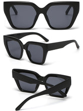 Load image into Gallery viewer, CRIXALIS Square Sunglasses Women 2023 Trend Gradient Design Sun Glasses Female Retro Shades Ladies UV400 zonnebril dames