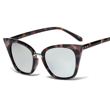 Load image into Gallery viewer, Cat Eye Glasses Frames For Women Leopard Clear Eyewear Glasses Men Vintage Prescription Myopia Eyeglasses Frames