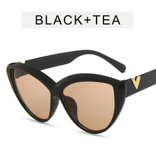 Load image into Gallery viewer, Cat Eye Glasses Women Transparent Eyewear Brand Designer Vintage Clear Eyeglasses Optical Frame Oculos очки polaroid женские