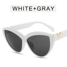 Load image into Gallery viewer, Cat Eye Glasses Women Transparent Eyewear Brand Designer Vintage Clear Eyeglasses Optical Frame Oculos очки polaroid женские