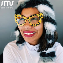 Load image into Gallery viewer, Cat Eye Prescription Glasses for Women Myopia Optical Photochromic Eyeglasses Frames Men Vintage Spectacles Frames