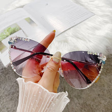 Carica l'immagine nel visualizzatore di Gallery, Cat Eye Sunglasses for Women  Rhinestone Vintage Sun Glasses Bling Diamond Eyeglasses Pink Shades Gafas De Sol