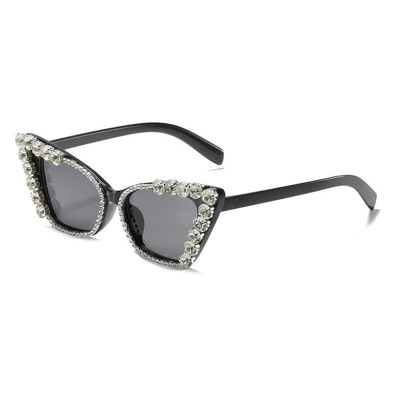 Cat Eyes Crystal Small Size Sunglasses Mens Bling Diamond Oculos De Sol Feminino UV400 Women Shades Oculos De Sol Feminino