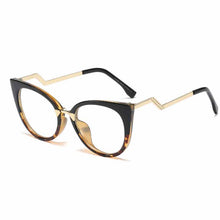 Carica l&#39;immagine nel visualizzatore di Gallery, Occhi di gatto Occhiali Telaio Donne 2023 Occhiali da vista in metallo Montatura da vista Occhiali da vista per le donne Oculos De Grau Feminino 