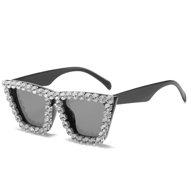 Cat eyes Sunglasses Women Designer  Rhinestone Man/Women Cat Eye Sun Glasses Crystal UV400 Outdoor Oculos De Sol