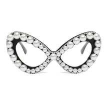 Load image into Gallery viewer, Cat eyes Sunglasses women 2023 Oversized  Crystal Sun glasses Diamond Sun Glasses Oculos UV400