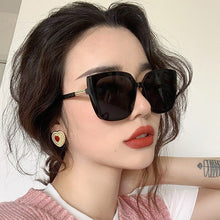 Load image into Gallery viewer, Cateye Designer Sunglasses Women 2023 High Quality Retro Sunglasses Women Square Glasses Women/Men  Oculos De Sol