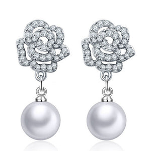 Fascino Moda Semplice Gioielli a forma di rosa Perla Elegante Cristallo Fresco Orecchini a bottone per le donne Matrimonio e compleanno Natale carino 