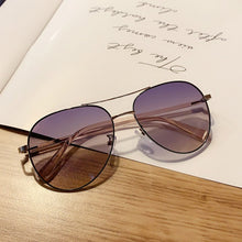Load image into Gallery viewer, Chic 90s Pink Pilot Women Sunglasses  2023 Australia Designer Men Round Sun Glasses Ladies Driving Shades Summer UV400