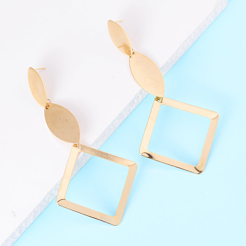 Chic Asymmetric Gold Color Irregular Metal Earring Big Hollow Square Long Drop Earrings For Women Fashion Ear Jewelry Gift
