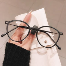 Load image into Gallery viewer, Chic Ladies Round Eyeglasses Frame Women&#39;s 2023 Brand Designer Clear Glasses Frames 0 Diopter Optic Frame oculos de grau