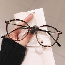 Load image into Gallery viewer, Chic Ladies Round Eyeglasses Frame Women&#39;s 2023 Brand Designer Clear Glasses Frames 0 Diopter Optic Frame oculos de grau