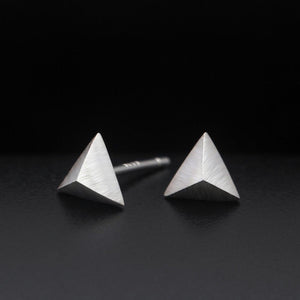 Chic Silver color Geometric Triangular pyramid Shape Stud Earring Women Men Punk Ear Studs Jewelry earrings