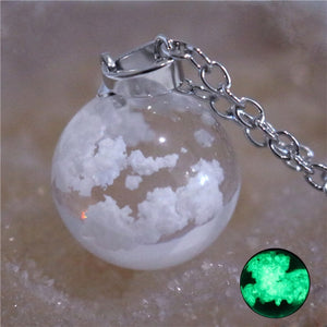 Transparent Resin Rould Ball Moon Pendant Necklace Women Blue Sky White Cloud Chain Necklace Fashion Jewelry Gifts for Girl