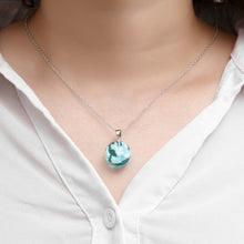 Carica l&#39;immagine nel visualizzatore di Gallery, Transparent Resin Rould Ball Moon Pendant Necklace Women Blue Sky White Cloud Chain Necklace Fashion Jewelry Gifts for Girl
