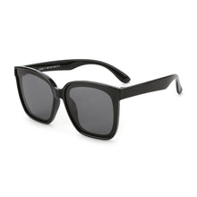 Load image into Gallery viewer, Children Kids Sunglasses Vintage Boys Girls Baby Sun Glasses UV400 Eyewear Cool Classic Square Polarized Lens S8282