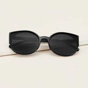 Classic Cat Eye Shape Women‘s Sunglasses Super Light PC Frame Sun Glasses Colorful Reflective Coated Protection Eyewear