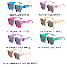 Load image into Gallery viewer, Classic Square Sunglasses Men Women  Brand Designer Vintage Travel Driving Big Frame ins Sun Glasses Shades UV400