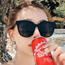 Load image into Gallery viewer, Classic Korean Retro Sunglasses Female Round Shape Sunglaasses Women Brand Designer Price Sunglasses Girls