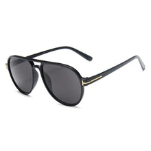 Load image into Gallery viewer, Classic Men Pilot Sunglasses Retro Male Black Sunglasses Vintage Sun Glasses UV400 Masculino Eyewear Oculos De Sol