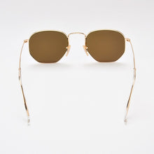 Carica l&#39;immagine nel visualizzatore di Gallery, Classic Polarized Sunglasses for Men and Women, Designer,  Brand, Retro, UV400 2023, 3548