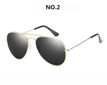 Carica l&#39;immagine nel visualizzatore di Gallery, Classic Sunglasses Men Brand Designer Driving Mirror   Sun Glasses Women Unisex UV400 Oculos De Sol