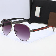 Load image into Gallery viewer, Classic flying sunglasses for men and women, designer brand, , for outdoor use, with original box, 2023