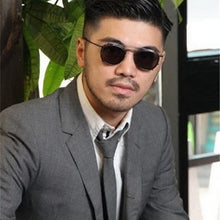 Carica l&#39;immagine nel visualizzatore di Gallery, Clip on Sunglasses York Brand 2023 Thom Round Glass Frames  TB710 Men and Women Eyewear Optiacl Glasses with Box