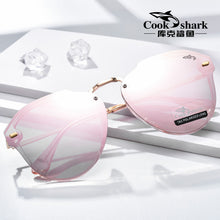 Load image into Gallery viewer, Cook Shark 2025 sunglasses ladies sunglasses HD polarized driving hipster glasses fashion