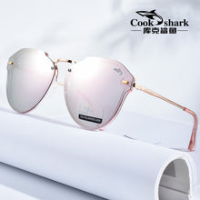 Load image into Gallery viewer, Cook Shark 2025 sunglasses ladies sunglasses HD polarized driving hipster glasses fashion