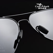 Load image into Gallery viewer, Cook Shark 2025 polarized sunglasses men&#39;s sunglasses special driver day and night glasses tide