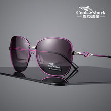 Carica l&#39;immagine nel visualizzatore di Gallery, Cook Shark&#39;s 2025 sunglasses ladies polarized sunglasses tide ultra light driver driving glasses fashion