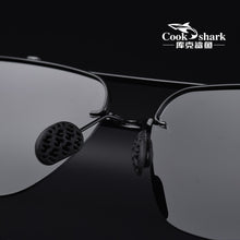 Load image into Gallery viewer, Cook Shark&#39;s men&#39;s sunglasses polarized driving driver&#39;s glasses UV sunglasses men&#39;s trend