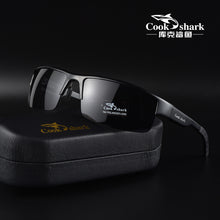 Load image into Gallery viewer, Cook's color-changing sunglasses polarized sunglasses for men's driving day and night dual-purpose driving mirror fishing glasse
