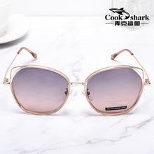 Load image into Gallery viewer, Cook shark sunglasses ladies sunglasses Korean tide glasses UV polarized round face big face star with the same paragraph