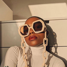 Carica l&#39;immagine nel visualizzatore di Gallery, Cool Hexagon Large Oversized Sunglasses Women Retro Brand Designer Big Chain Sun Glasses Female Men ins Popular Shade Eyewear