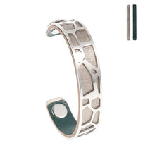 Carica l'immagine nel visualizzatore di Gallery, Bangles For Women Giraffe Stainless Steel Cuff Bracelets&amp;Bangles Bijoux Manchette Femme Bracelet Argent Pulseiras