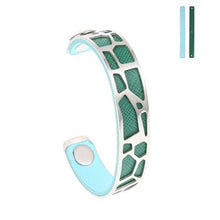 Carica l'immagine nel visualizzatore di Gallery, Bangles For Women Giraffe Stainless Steel Cuff Bracelets&amp;Bangles Bijoux Manchette Femme Bracelet Argent Pulseiras