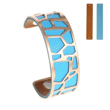 Carica l'immagine nel visualizzatore di Gallery, Bracelets &amp; Bangles For Women Rose Gold Pulseiras Stainless Steel Manchette Femme Leather Reversible Giraffe