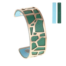 Carica l'immagine nel visualizzatore di Gallery, Bracelets &amp; Bangles For Women Rose Gold Pulseiras Stainless Steel Manchette Femme Leather Reversible Giraffe