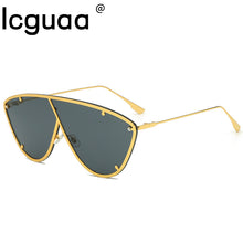 Carica l&#39;immagine nel visualizzatore di Gallery, Occhiali da sole oversize con montatura a croce per donna Uomo UV400 Occhiali da sole popolari in metallo con montatura grande Cat Eyes Occhiali da sole da donna 2023 di marca 