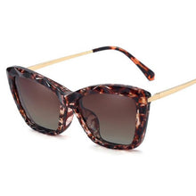Load image into Gallery viewer, Crystal Cat Eye Polarized Sunglasses Women 2 in 1 Magnet Clip On Sunglasses Female Transparent Anti blue light Glasses Frame