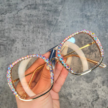 Load image into Gallery viewer, Crystal  sunglasses women Rhinestone UV400 Sexy woman Shades for women Sunglasses UV400Gafas de sol de los hombres