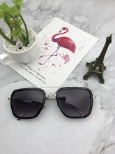 Load image into Gallery viewer, Curtain Retro Vintage Designer Steam Punk Pilot Sunglasses Iron Man 3 TONY Stark Sun Glasses Men Gothic Rossi Coating  UV400
