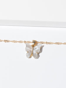 Cute Butterfly Pendant Necklace for Women Cocktail Party Statement Necklace Steet Style Korean Fashion Necklace Jewelry Gifts