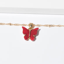 Carica l&#39;immagine nel visualizzatore di Gallery, Cute Butterfly Pendant Necklace for Women Cocktail Party Statement Necklace Steet Style Korean Fashion Necklace Jewelry Gifts